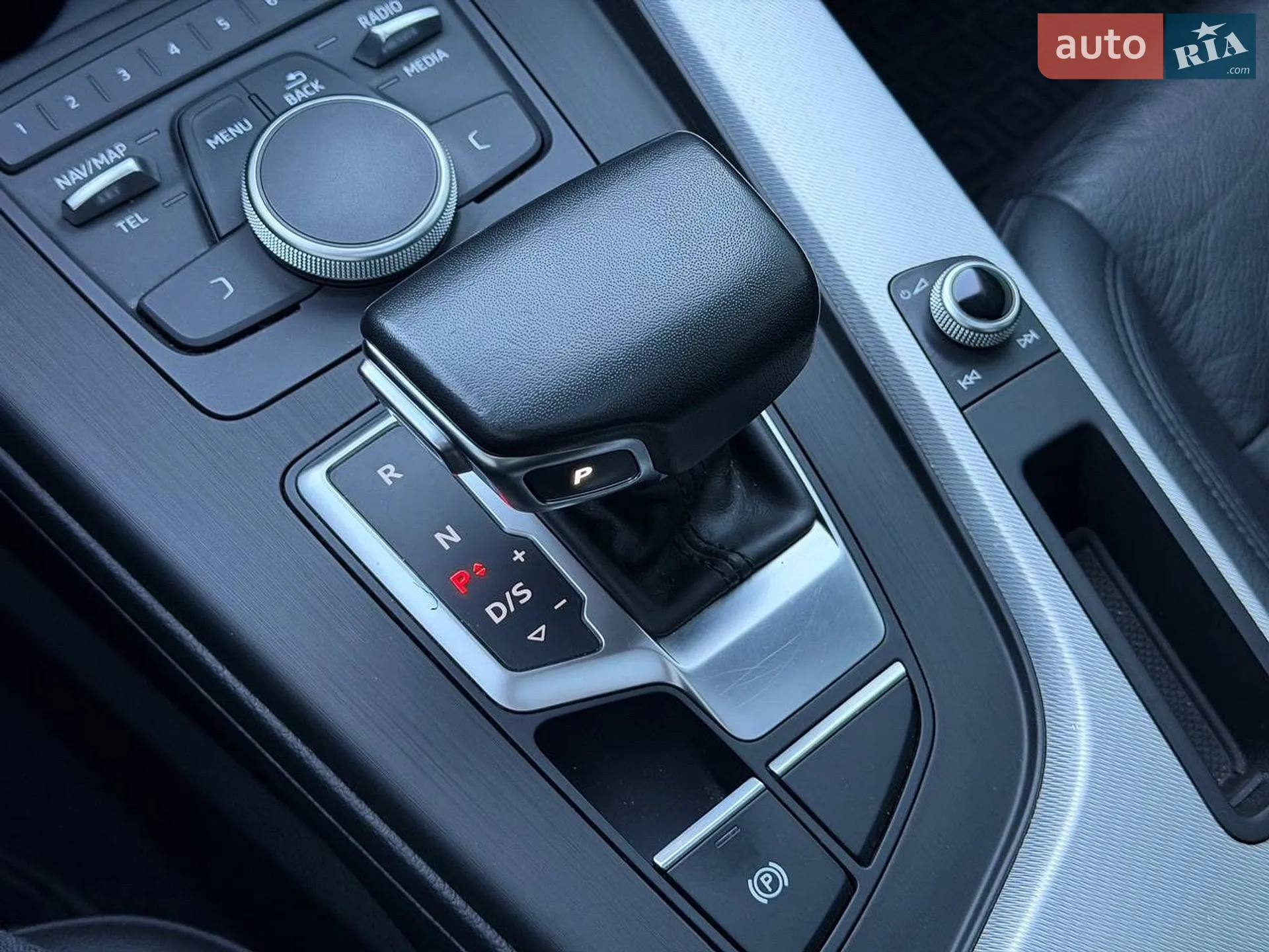 2017 Audi A4 - мініатюра 25