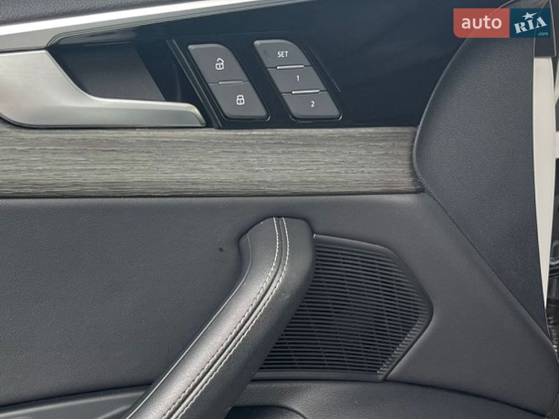 Седан Audi A4 2022 в Києві фото 12 Седан Audi A4 2022 в Києві