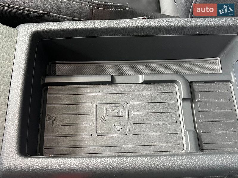 Седан Audi A4 2022 в Києві фото 15 Седан Audi A4 2022 в Києві
