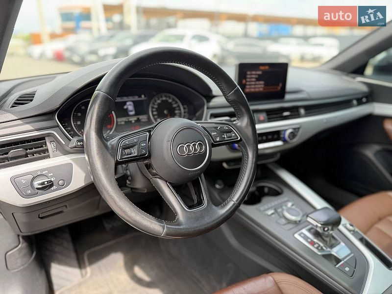 Седан Audi A4 2016 в Львові
