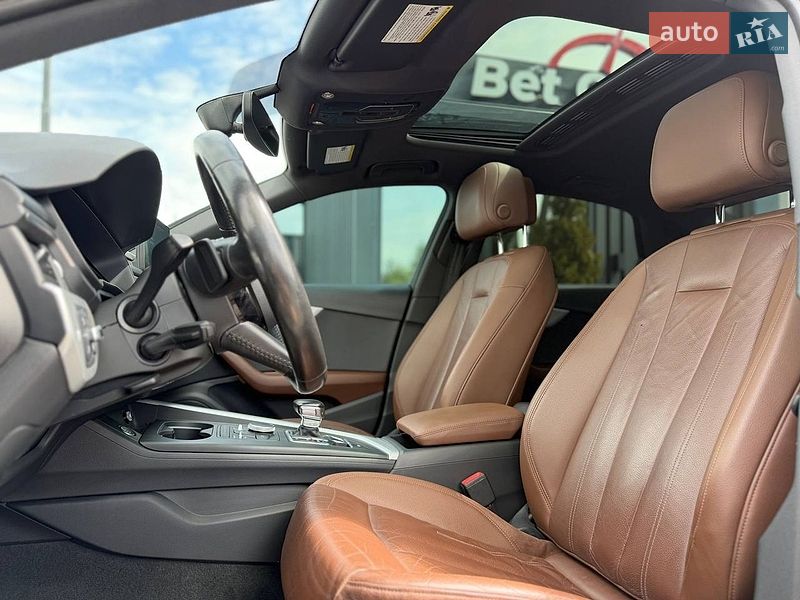 Седан Audi A4 2016 в Львові
