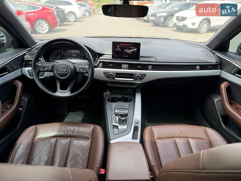 Седан Audi A4 2016 в Львові
