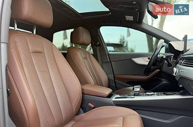 Седан Audi A4 2016 в Львові