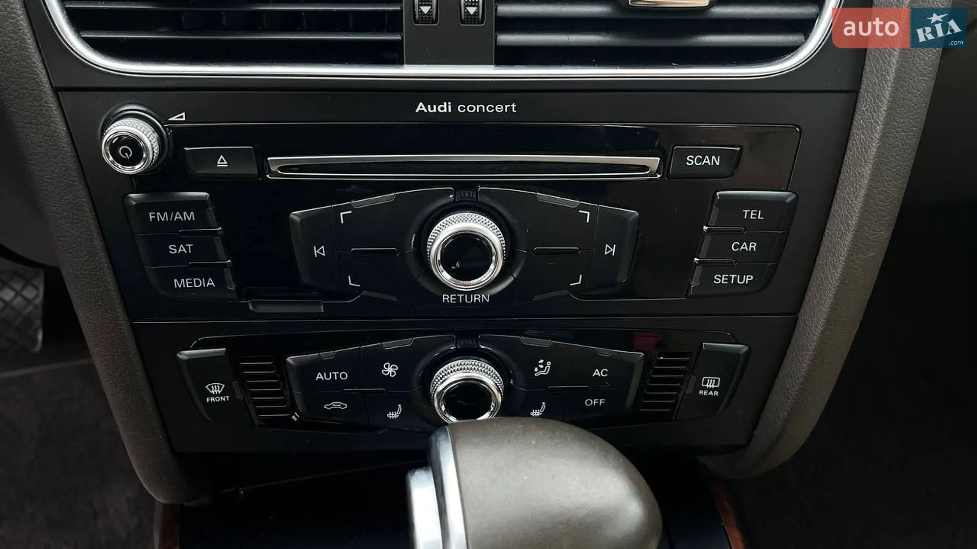 2012 Audi A4 - мініатюра 12