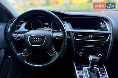 Седан Audi A4 2013 в Олександрії