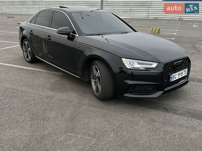 Седан Audi A4 2017 в Львове