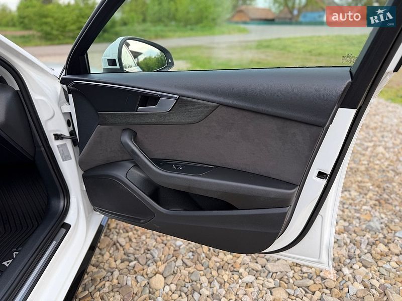 Универсал Audi A4 2019 в Коломые