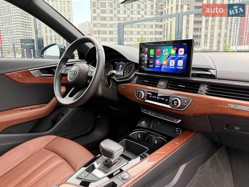 Седан Audi A4 2021 в Киеве