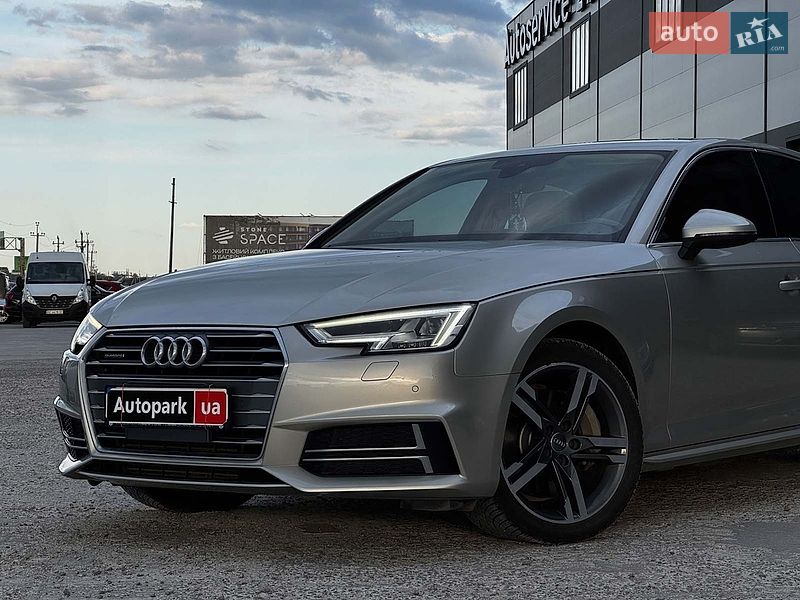 Седан Audi A4 2016 в Львове