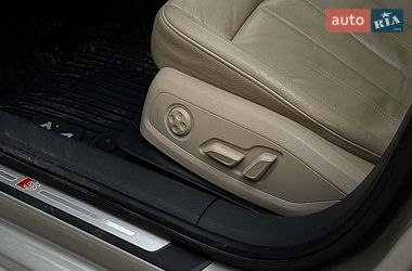 Седан Audi A4 2016 в Львове
