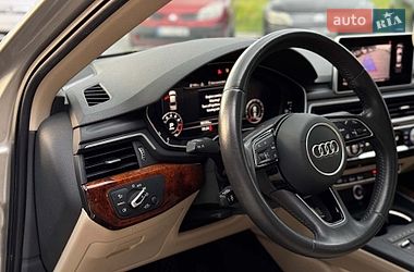 Седан Audi A4 2016 в Львове