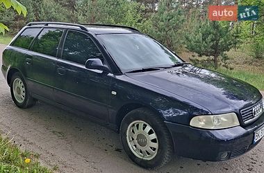 Универсал Audi A4 1999 в Ровном