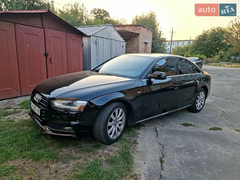 Седан Audi A4 2014 в Золотоноші