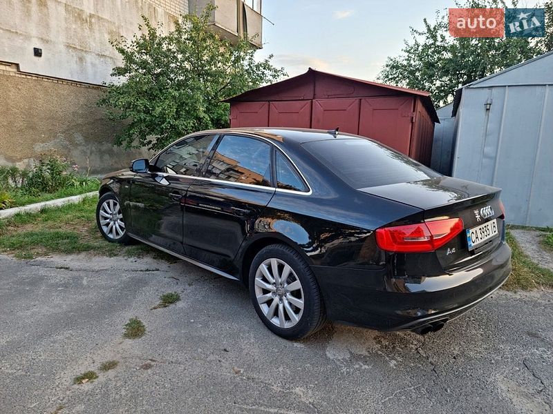 Седан Audi A4 2014 в Золотоноші