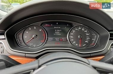 Седан Audi A4 2021 в Львове