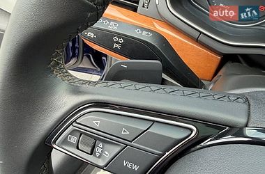 Седан Audi A4 2021 в Львове