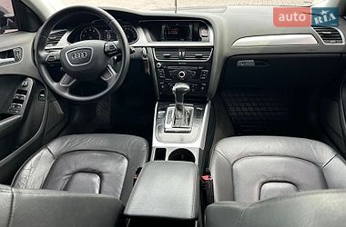 Седан Audi A4 2013 в Дніпрі