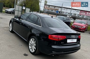 Седан Audi A4 2016 в Луцьку