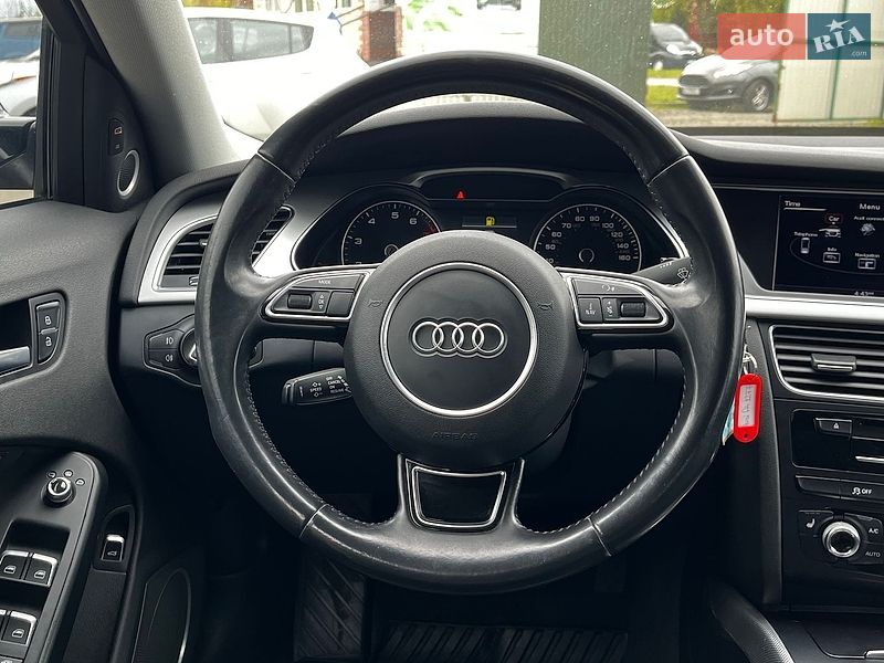 Седан Audi A4 2016 в Луцьку