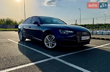 Седан Audi A4 2017 в Києві