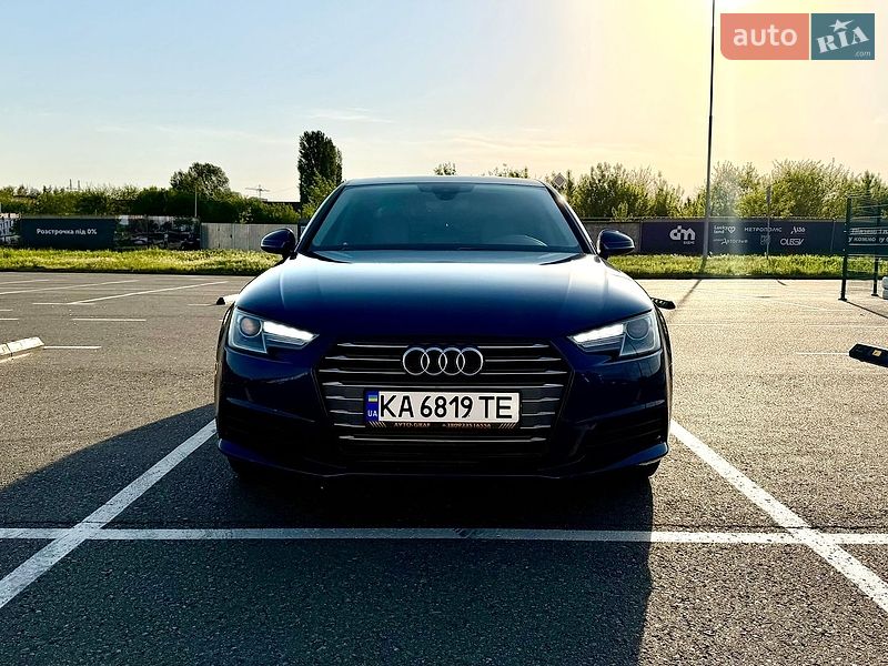 Седан Audi A4 2017 в Києві