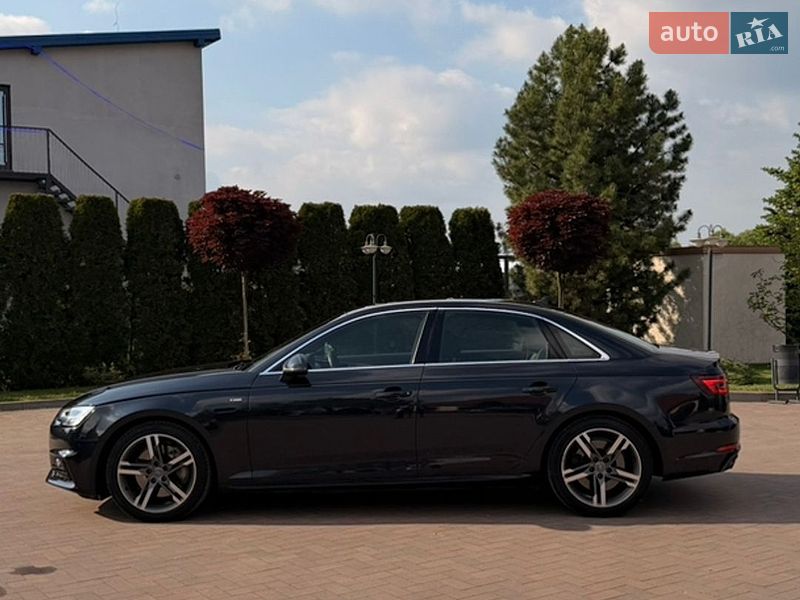 Седан Audi A4 2018 в Ивано-Франковске