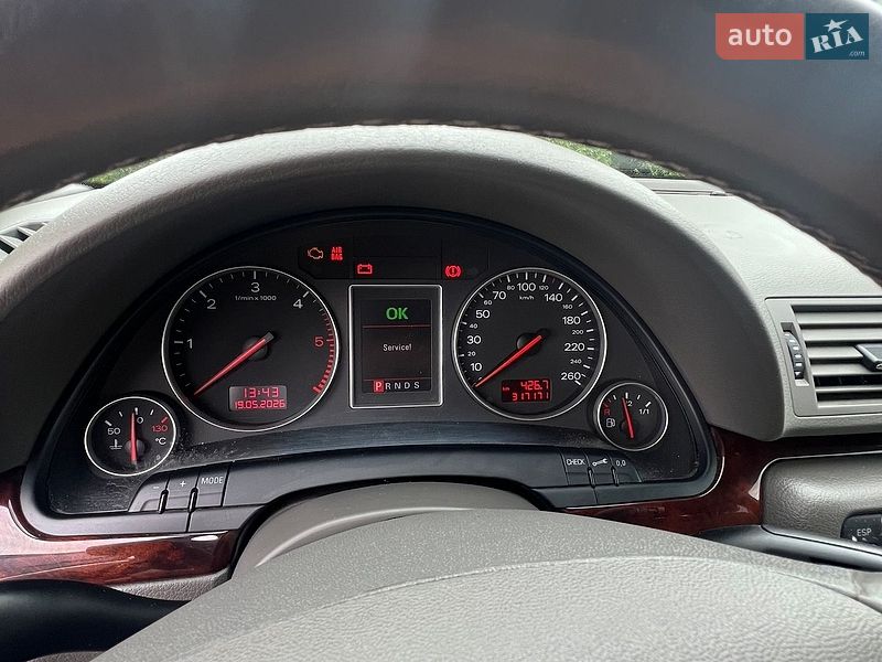 Универсал Audi A4 2004 в Самборе