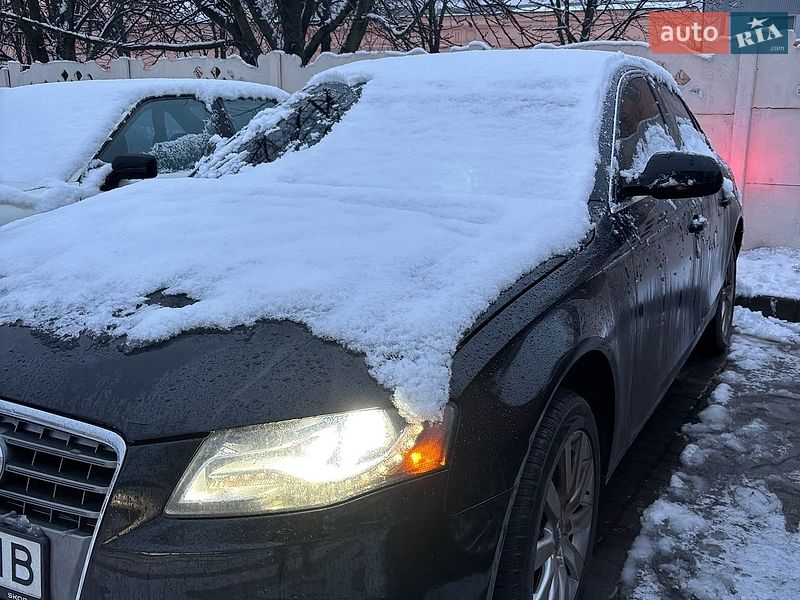 Седан Audi A4 2010 в Полтаві
