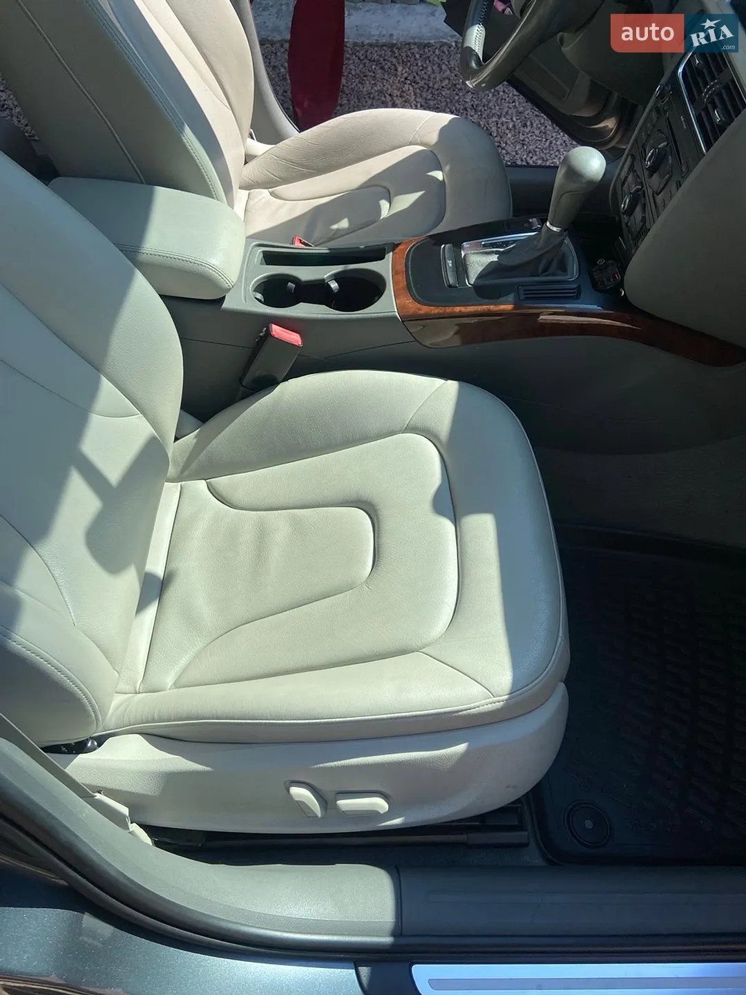 2011 Audi A4 - мініатюра 11