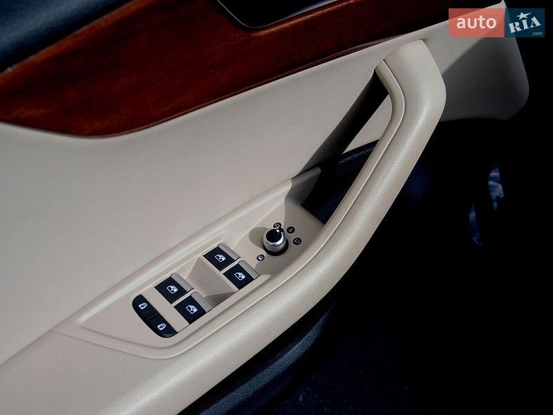 Седан Audi A4 2023 в Киеве