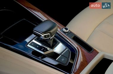 Седан Audi A4 2023 в Киеве