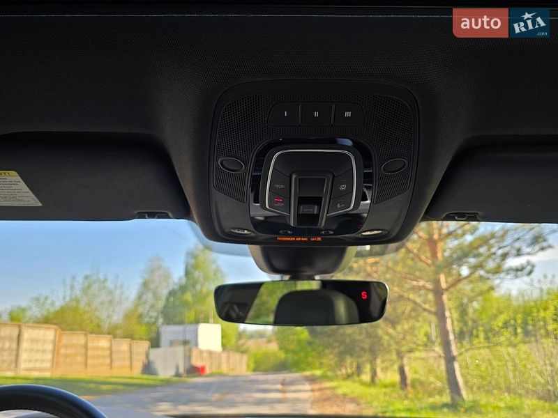 Седан Audi A4 2016 в Хмельницком