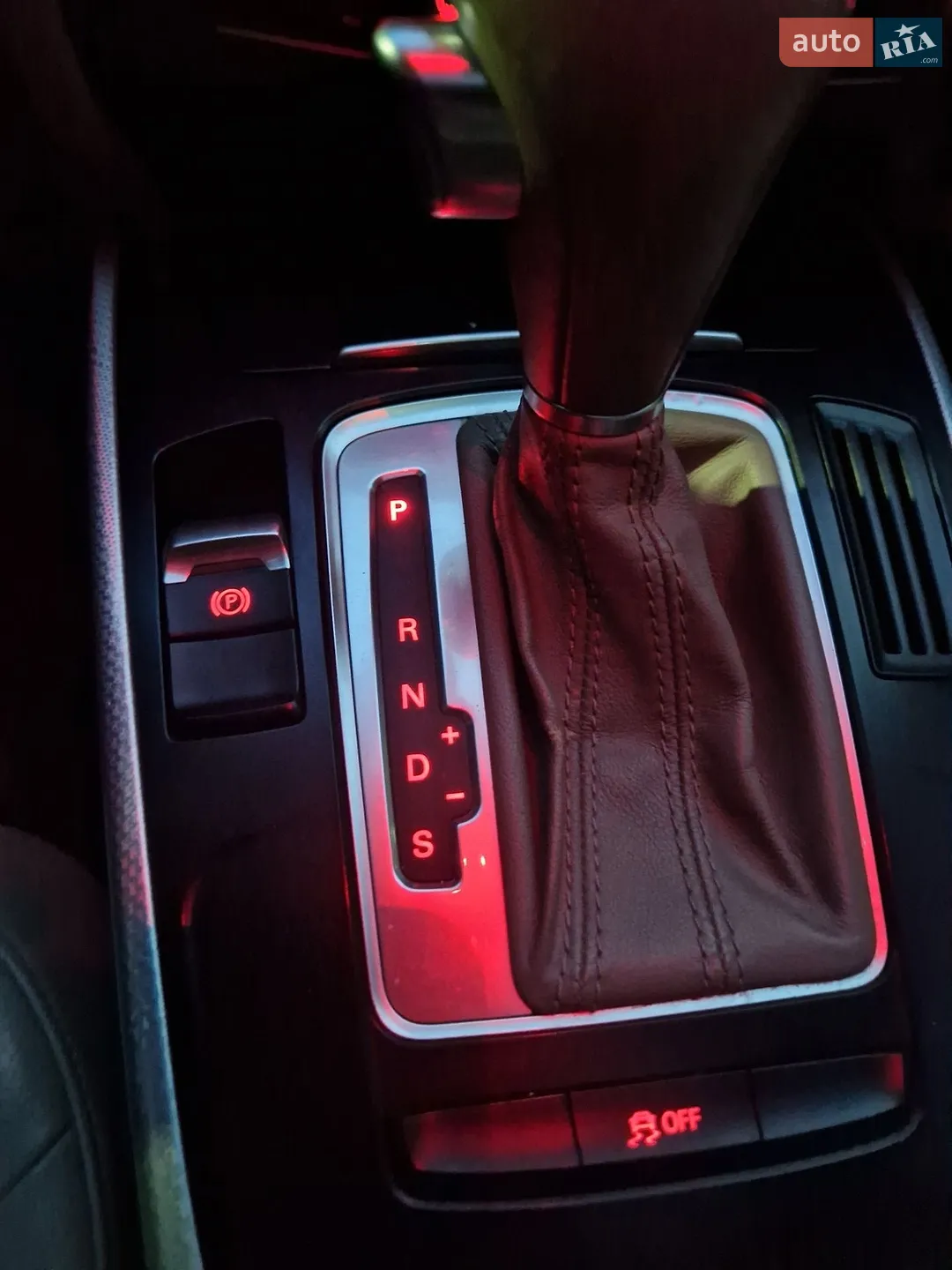 2011 Audi A4 - мініатюра 13