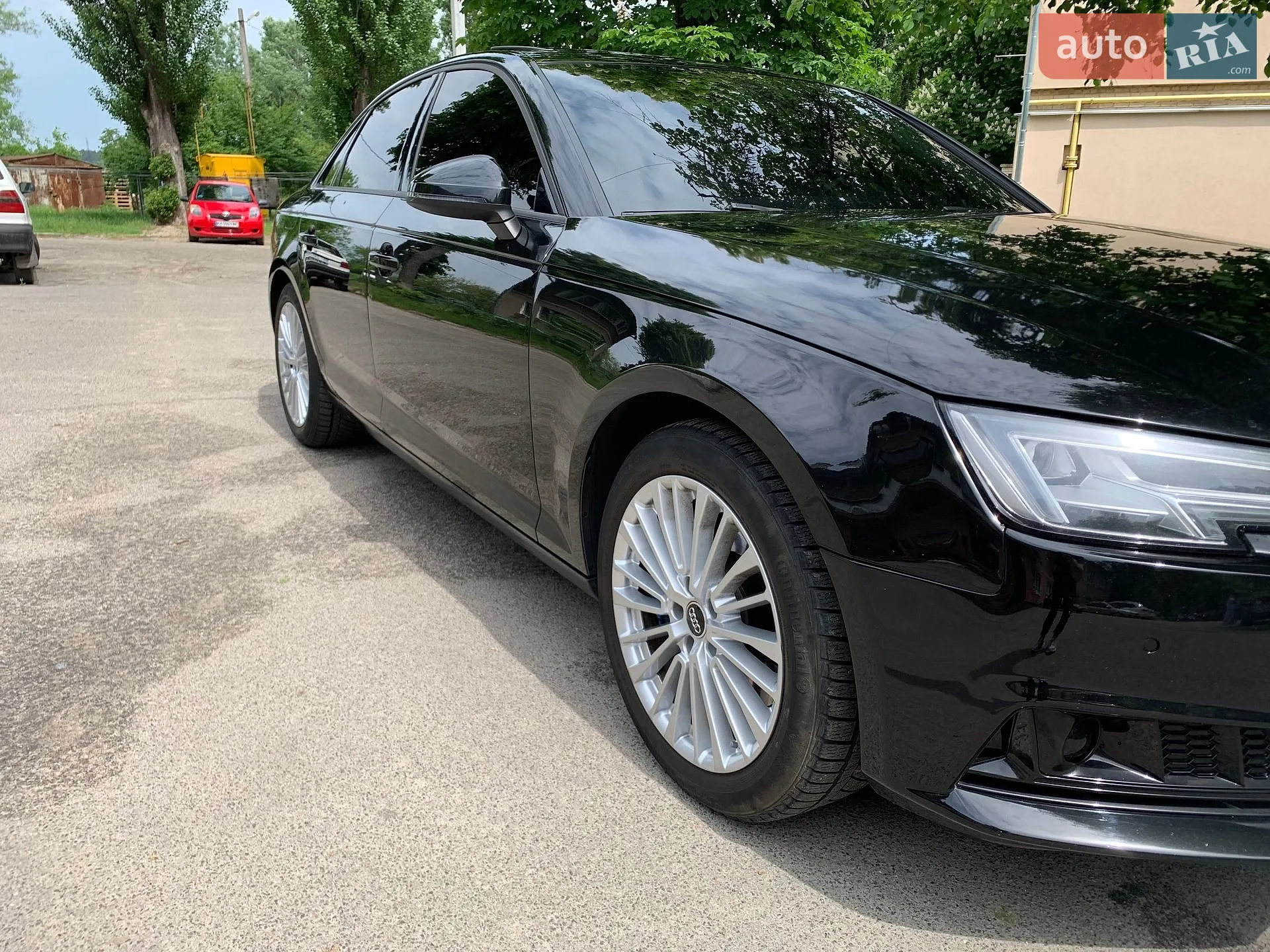 2016 Audi A4 - мініатюра 8
