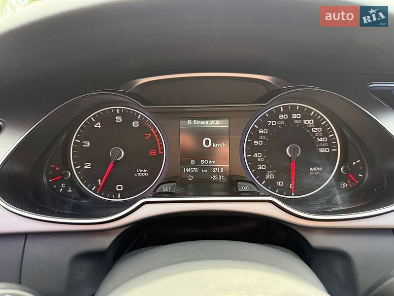 Седан Audi A4 2013 в Житомирі