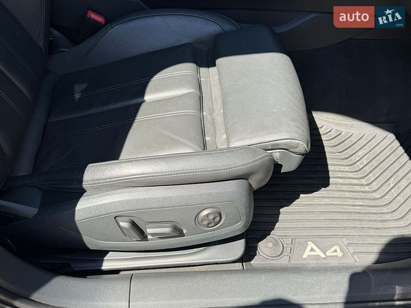 Седан Audi A4 2016 в Одессе