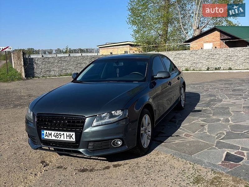 Audi A4 2011