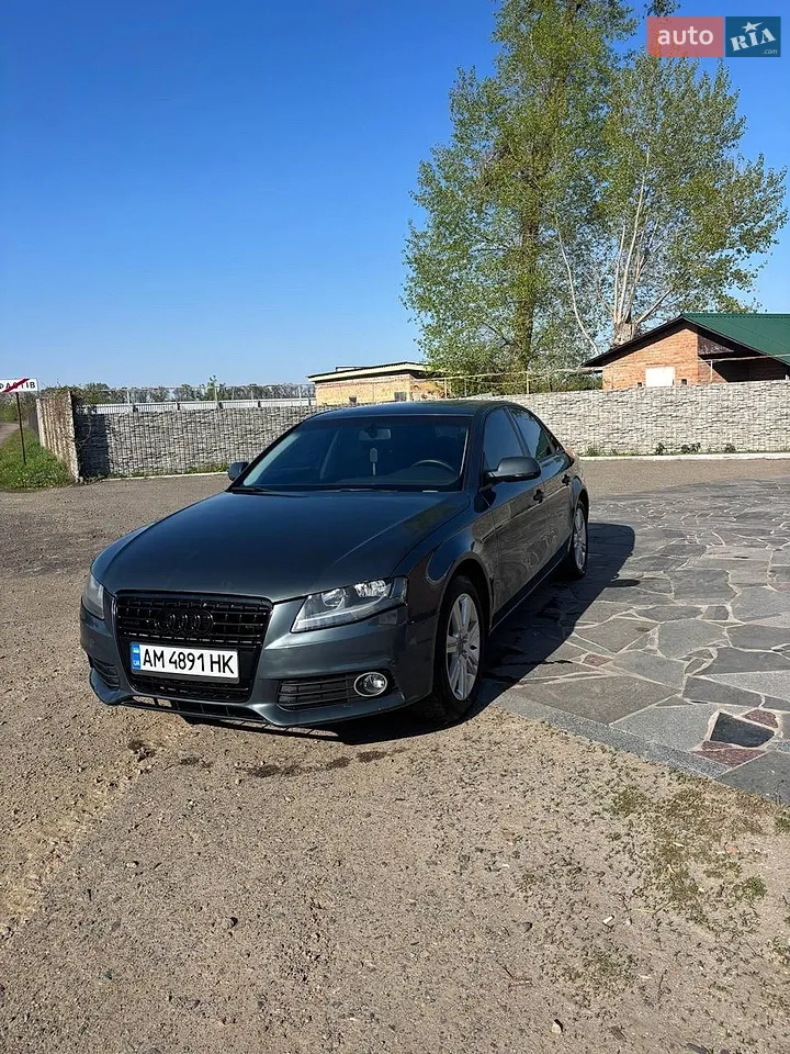 2011 Audi A4 - мініатюра 16