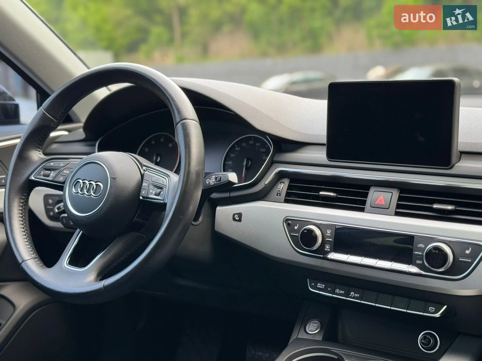 2016 Audi A4 - мініатюра 18
