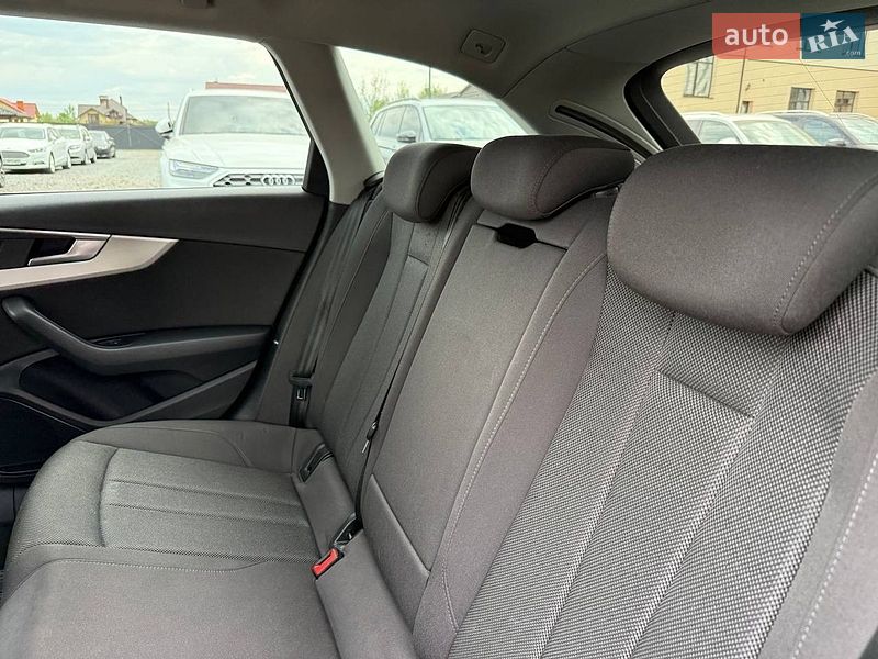 Универсал Audi A4 2016 в Стрые