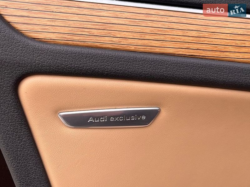 Седан Audi A4 2013 в Днепре