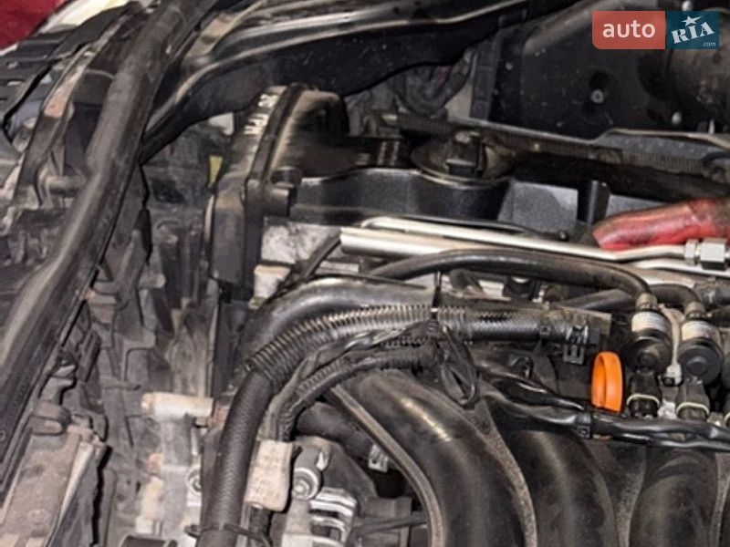 Седан Audi A4 2004 в Долине