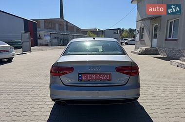 Седан Audi A4 2014 в Луцке