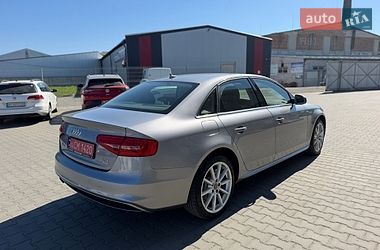 Седан Audi A4 2014 в Луцке