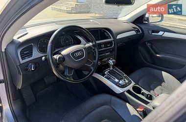 Седан Audi A4 2014 в Луцке
