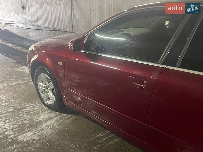 Седан Audi A4 2003 в Львове