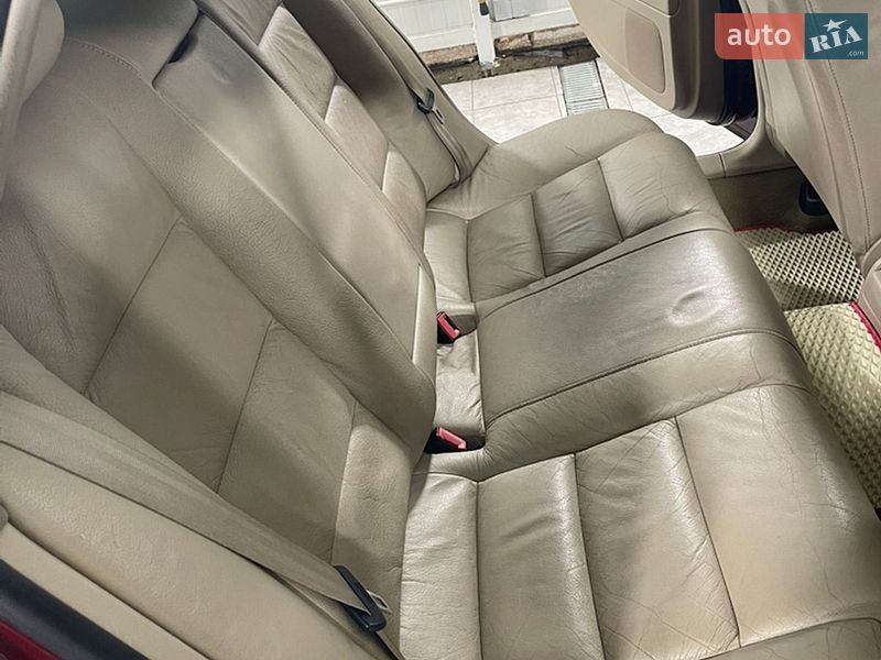 Седан Audi A4 2003 в Львове