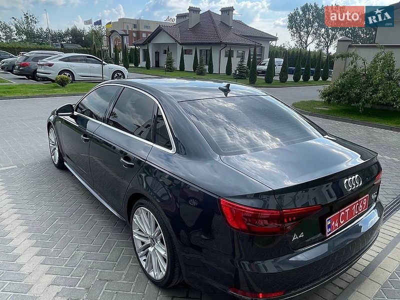 Седан Audi A4 2017 в Львове