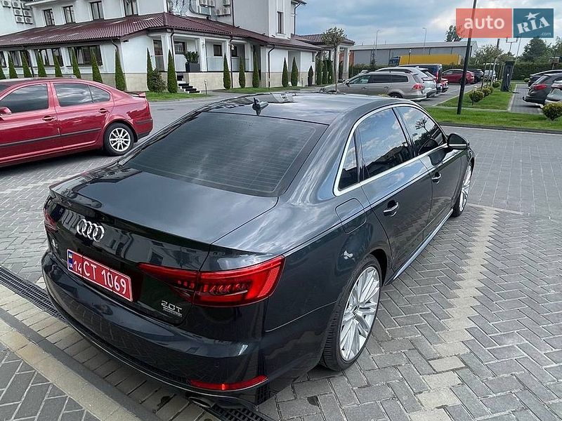 Седан Audi A4 2017 в Львове