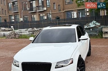 Седан Audi A4 2011 в Ирпене